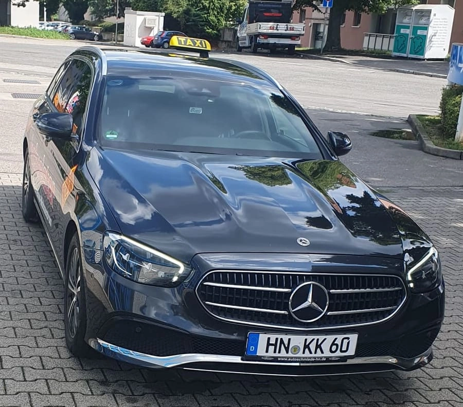 Taxi Fadil Mercedes Auto